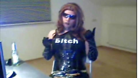 Sexy young satisfaction gets her pussy eaten