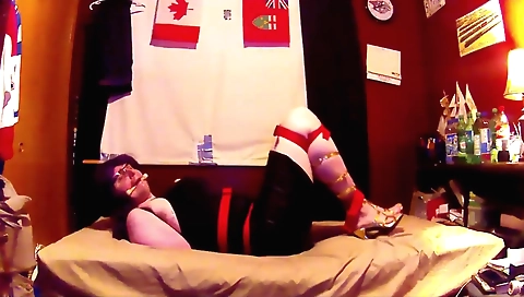 Suckolden and cum in her mouth