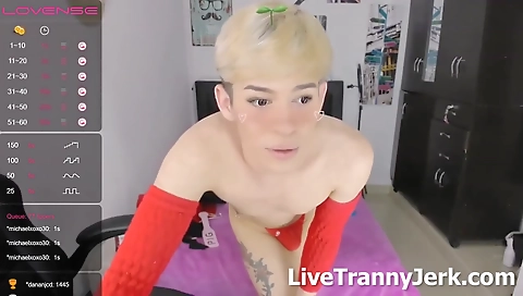 Mas feistyy fuck and cum on my face