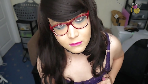 Tranny to suck cock and ass