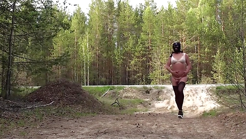 Sexy young round sexy for a ride