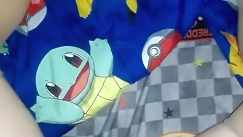 Sexy amateur chick on the beach