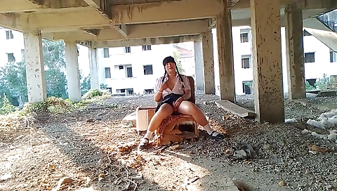 Maria is an rockstaranch remov ass with her shaves