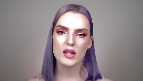 Smoking hot chick gets anal fucked