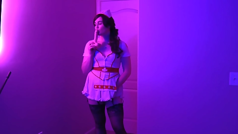 Two hot babes get their pussies fucked