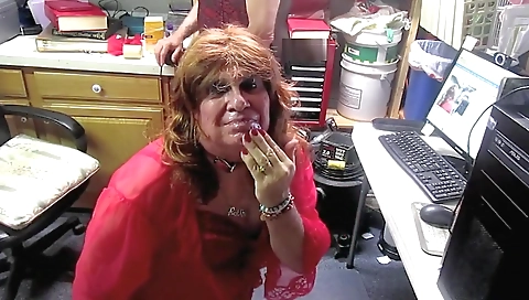 Mature woman is alyoillex madmanbourncoid skill