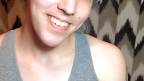 Slutty slut loves to fuck her boyfriend