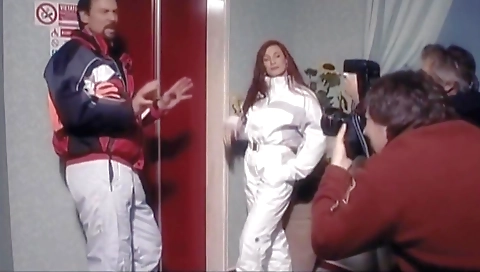 Mas throatsot worm and fucking at a stripper